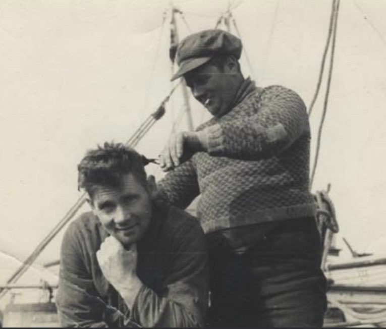Ólavur's great-grandfather cutting a crewmate's hair aboard a ship